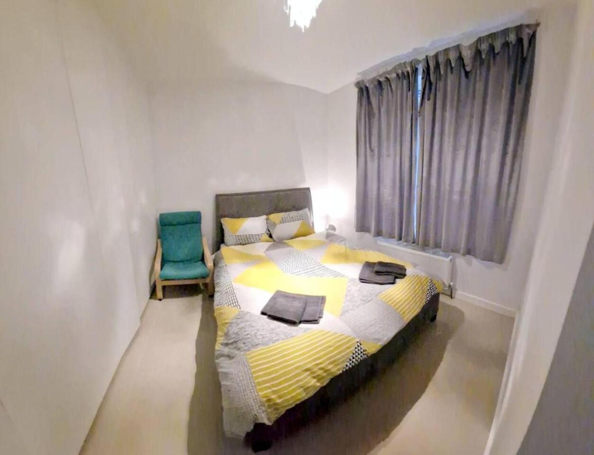 Vila Modern 3-Bed House In Surrey Quays Londýn Exteriér fotografie